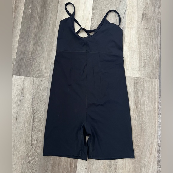 NEW Free People Movement All Star Runsie Romper size large - Picture 5 of 7